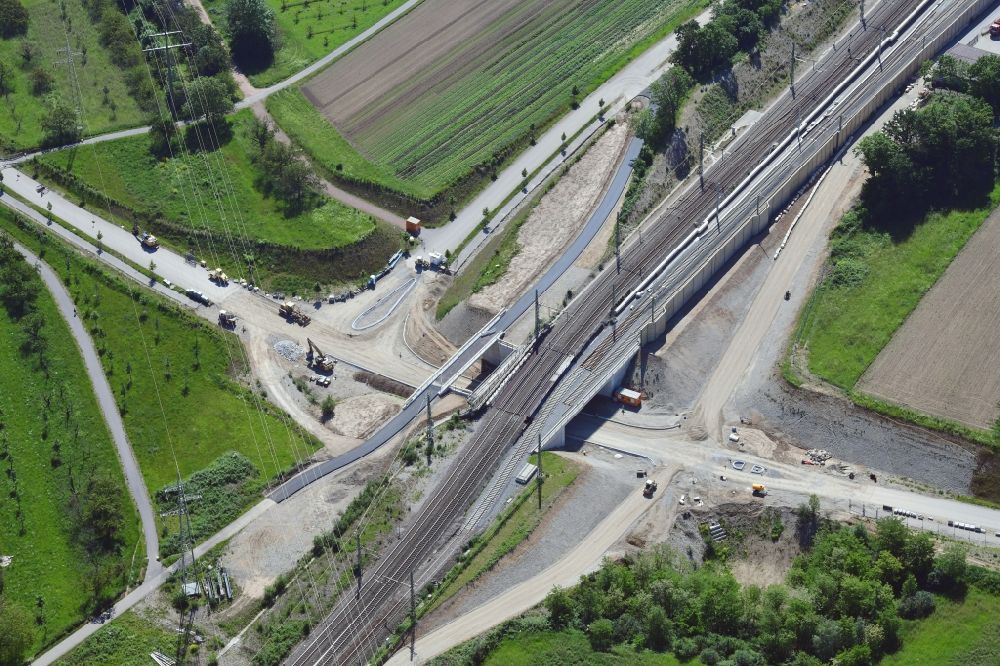 Luftbild Weil am Rhein - Baustelle zur Sanierung und Erweiterung des Bahn- Brückenbauwerk im Ortsteil Haltingen in Weil am Rhein im Bundesland Baden-Württemberg, Deutschland