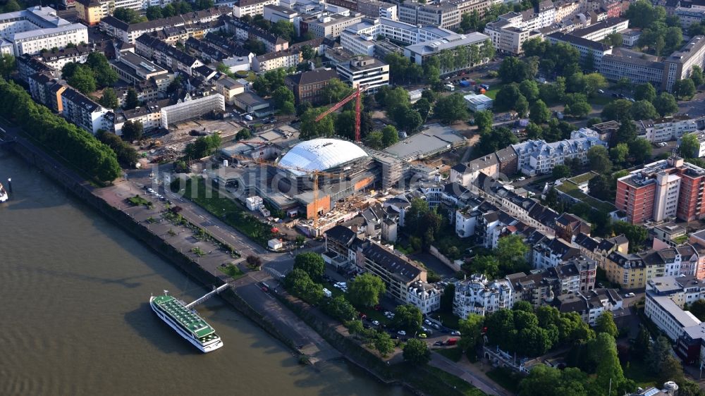 Luftbild Bonn - Baustelle zur Sanierung der Veranstaltungshalle Beethovenhalle Bonn in Bonn im Bundesland Nordrhein-Westfalen, Deutschland