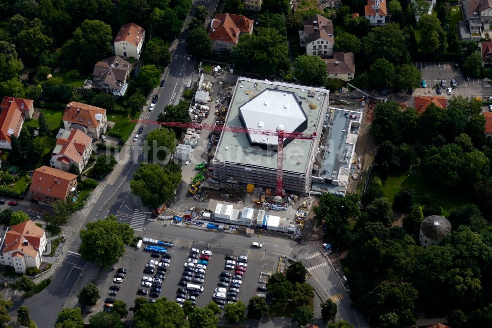 Luftaufnahme Göttingen - Baustelle zur Sanierung der Veranstaltungshalle Stadthalle in Göttingen im Bundesland Niedersachsen, Deutschland