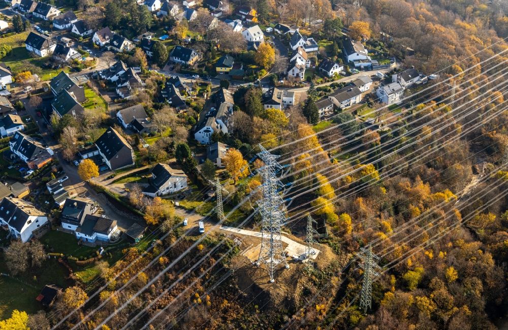 Herdecke von oben - Baustelle zur Strommast- Montage im Ortsteil Ende in Herdecke im Bundesland Nordrhein-Westfalen, Deutschland