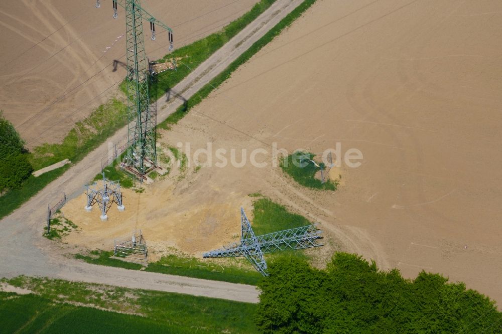 Luftbild Rosdorf - Baustelle zur Strommast- Montage in Rosdorf im Bundesland Niedersachsen, Deutschland