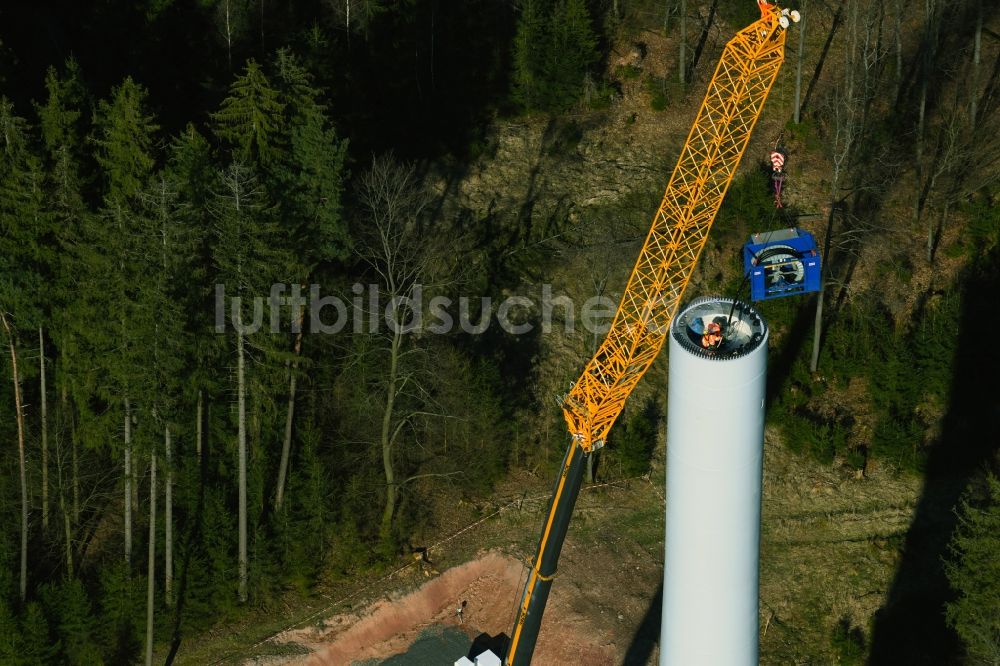 Flörsbachtal von oben - Baustelle zur Windrad- Montage in einem Waldgebiet in Flörsbachtal im Bundesland Hessen, Deutschland