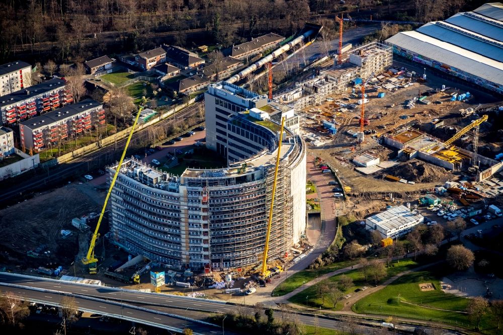 Düsseldorf von oben - Baustellen zum Neubau eines Stadtquartiers Arcadiaparc im Ortsteil Rath in Düsseldorf im Bundesland Nordrhein-Westfalen, Deutschland