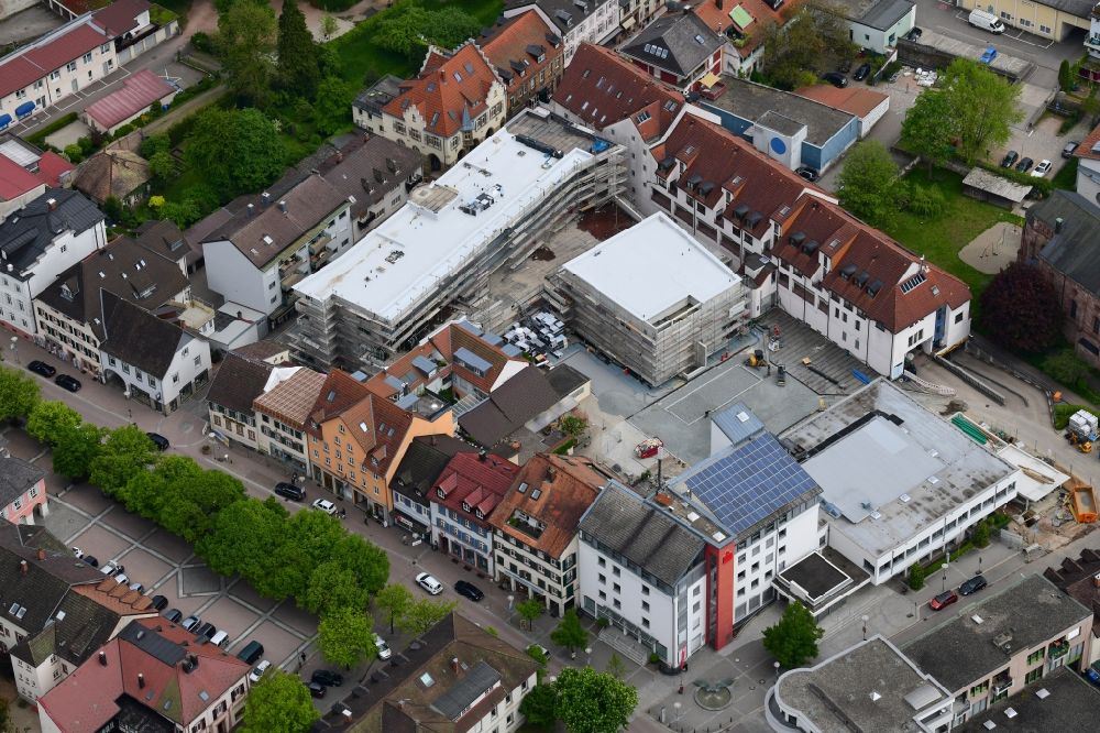 Luftbild Schopfheim - Baustellen zum Neubau eines Stadtquartiers Ühlin-Areal mit Wohn- und Gewerbeeinheiten in Schopfheim im Bundesland Baden-Württemberg, Deutschland