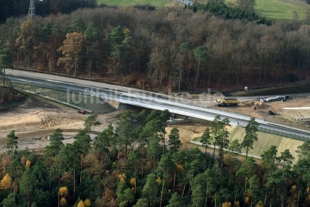 Luftbild Kremmin - Baustellen zum Neubau von Straßen- Brückenbauwerken über die Trasse der A14 in Kremmin im Bundesland Mecklenburg-Vorpommern