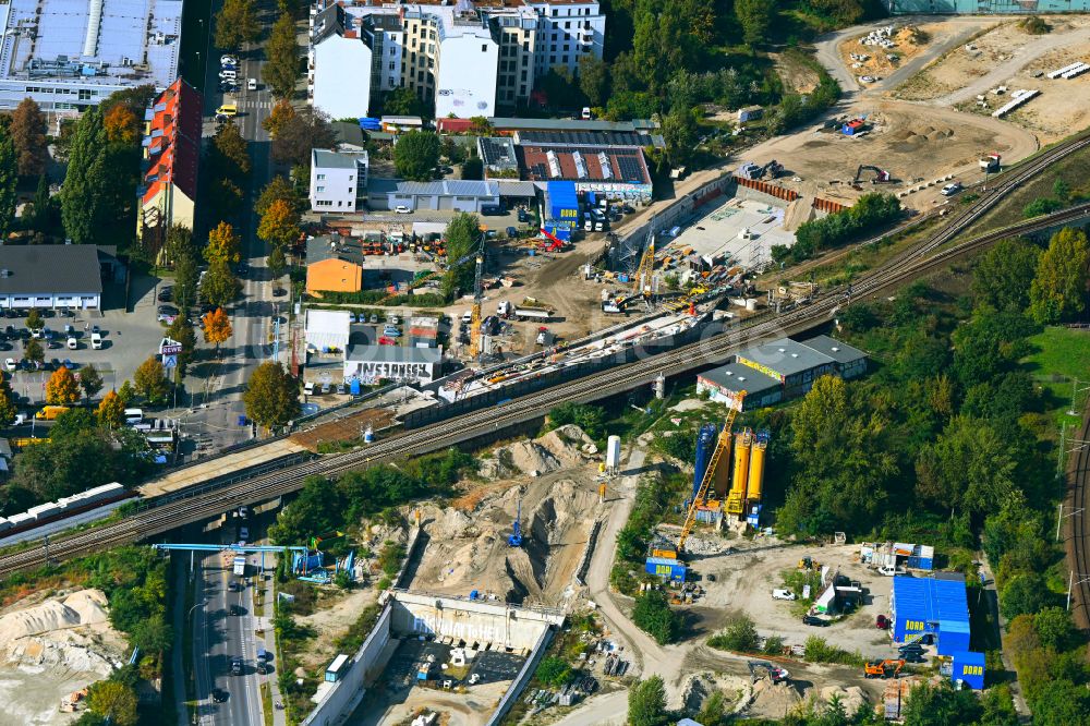 Berlin aus der Vogelperspektive: Baustellen zum Neubau der Verlängerung der Stadtautobahn A100 in Berlin, Deutschland