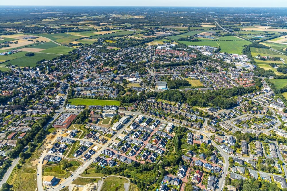Bottrop aus der Vogelperspektive: Baustellen zum Neubau- Wohngebiet einer Einfamilienhaus- Siedlung in Bottrop im Bundesland Nordrhein-Westfalen