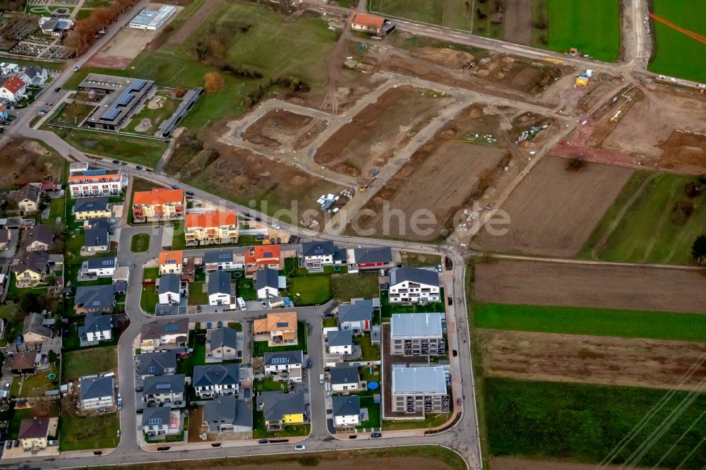 Luftbild Rust - Baustellen zum Neubau- Wohngebiet einer Einfamilienhaus- Siedlung in Rust im Bundesland Baden-Württemberg, Deutschland