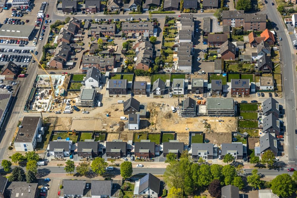 Luftbild Wesel - Baustellen zum Neubau- Wohngebiet einer Einfamilienhaus- Siedlung in Wesel im Bundesland Nordrhein-Westfalen, Deutschland