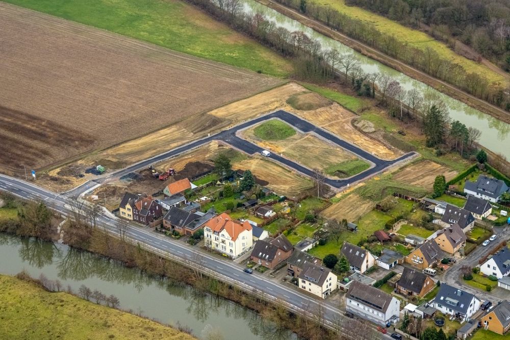 Hamm von oben - Baustellen zum Neubau- Wohngebiet im Ortsteil Heessen in Hamm im Bundesland Nordrhein-Westfalen, Deutschland