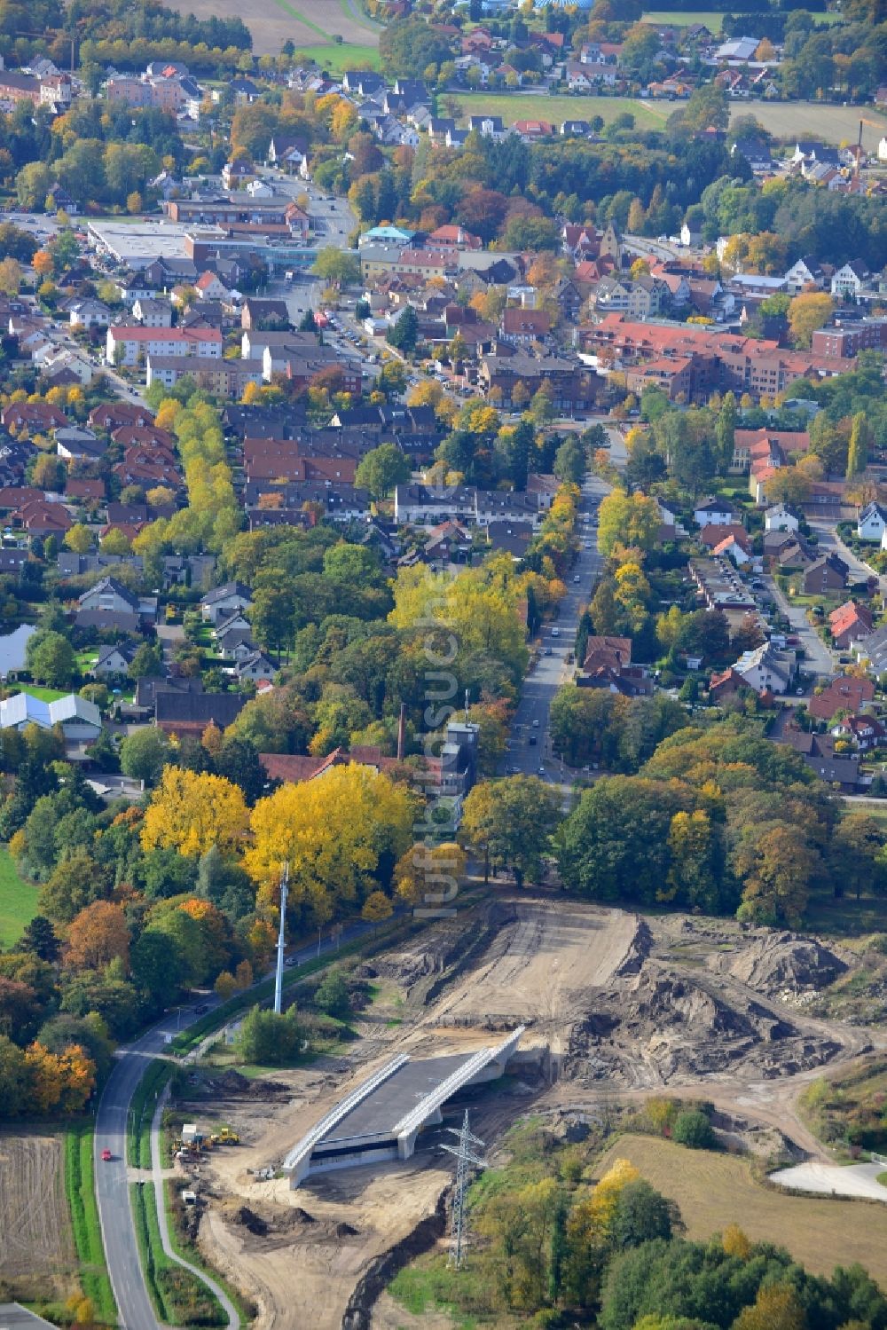 Steinhagen aus der Vogelperspektive: Baustellen zur Erweiterung der Bundesautobahn A33 in Steinhagen in Nordrhein-Westfalen