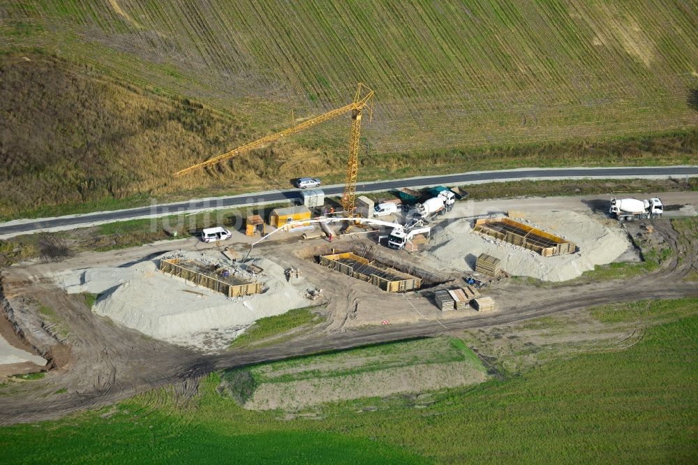 Steinhagen von oben - Baustellen zur Erweiterung der Bundesautobahn A33 in Steinhagen in Nordrhein-Westfalen