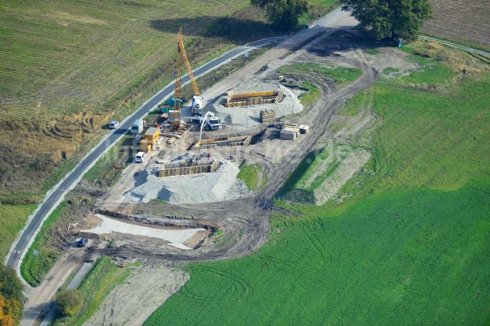 Luftaufnahme Steinhagen - Baustellen zur Erweiterung der Bundesautobahn A33 in Steinhagen in Nordrhein-Westfalen