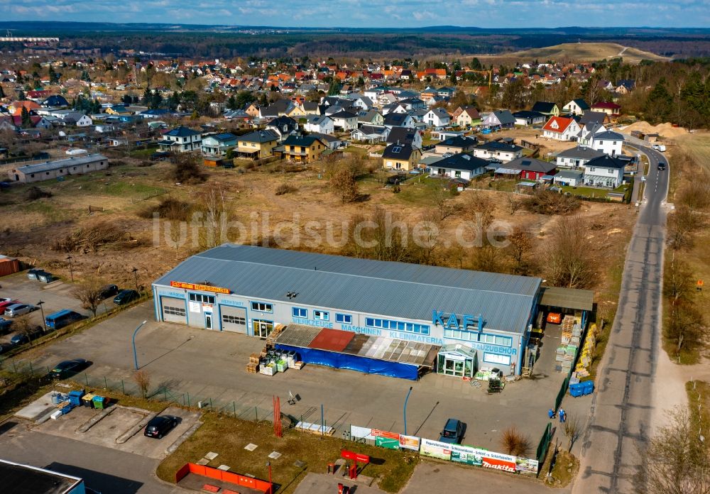 Eberswalde von oben - Baustoffhandel und Logistikzentrum KAFI Hartmut Fieleke GmbH in Eberswalde im Bundesland Brandenburg, Deutschland
