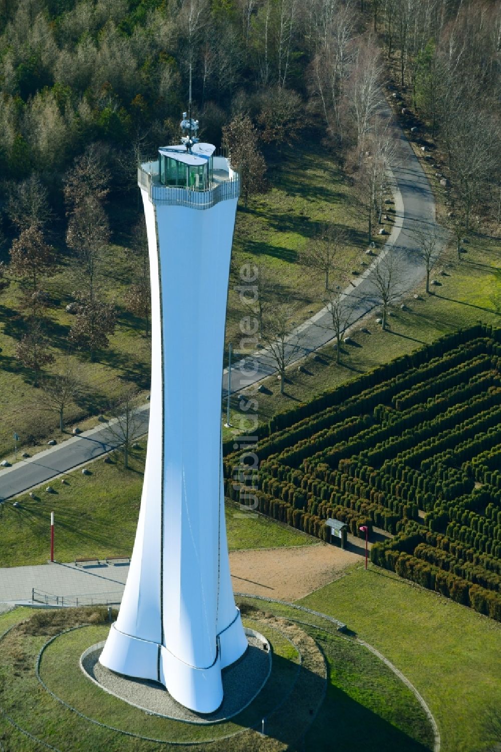 Luftaufnahme Teichland - Bauwerk des Aussichtsturmes Bärenbrücker Höhe in Teichland im Bundesland Brandenburg, Deutschland