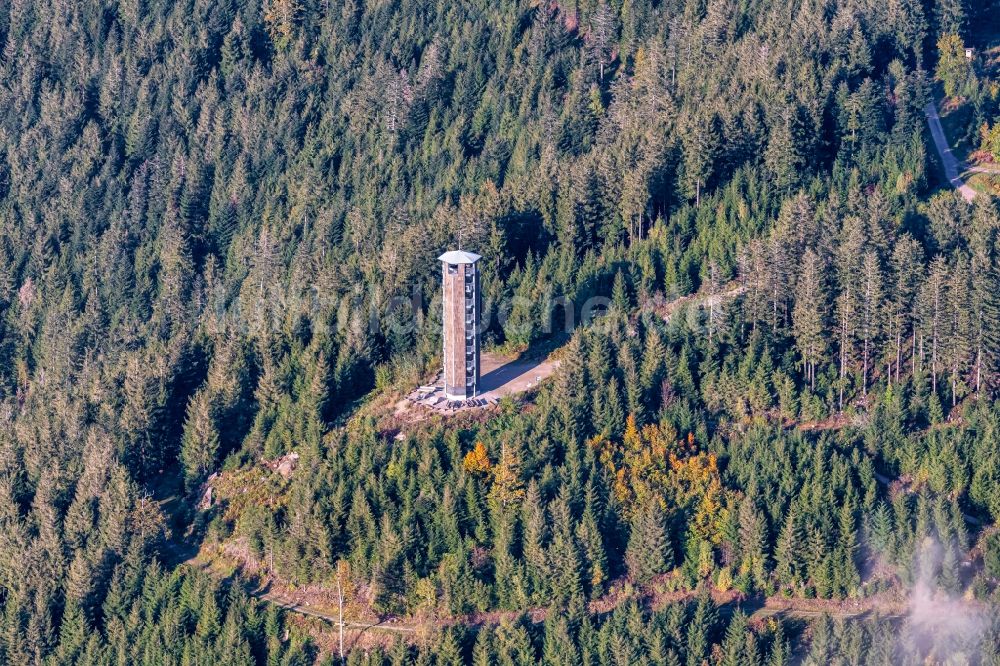Luftaufnahme Oppenau - Bauwerk des Aussichtsturmes Buchkopf Turm in Oppenau im Bundesland Baden-Württemberg, Deutschland