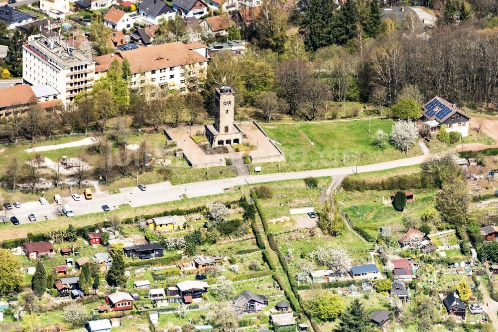 Luftbild Spiesen-Elversberg - Bauwerk des Aussichtsturmes Galgenbergturm in Spiesen-Elversberg im Bundesland Saarland, Deutschland