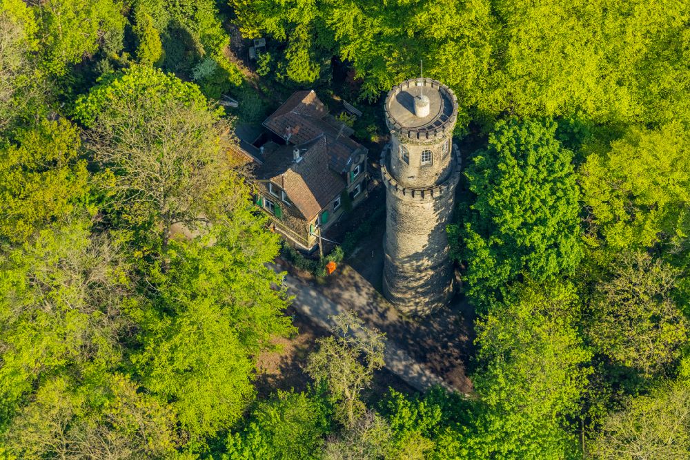 Luftaufnahme Witten - Bauwerk des Aussichtsturmes Helenenturm in Witten im Bundesland Nordrhein-Westfalen, Deutschland