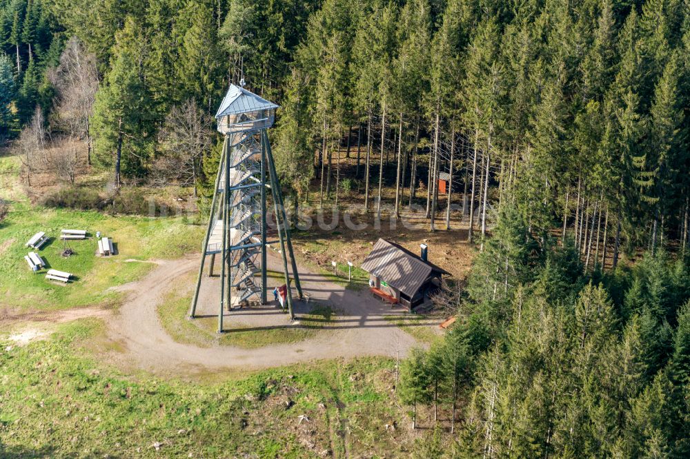 Luftaufnahme Freiamt - Bauwerk des Aussichtsturmes Hünersedlturm in Freiamt im Bundesland Baden-Württemberg, Deutschland