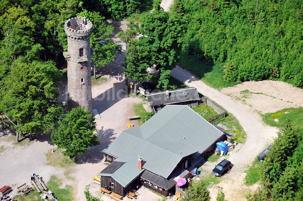 Ilmenau von oben - Bauwerk des Aussichtsturmes Kickelhahnturm in Ilmenau im Bundesland Thüringen, Deutschland
