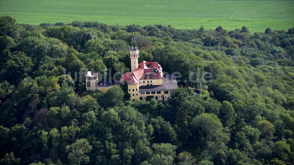 Luftbild Görlitz - Bauwerk des Aussichtsturmes Landeskrone in Görlitz im Bundesland Sachsen, Deutschland