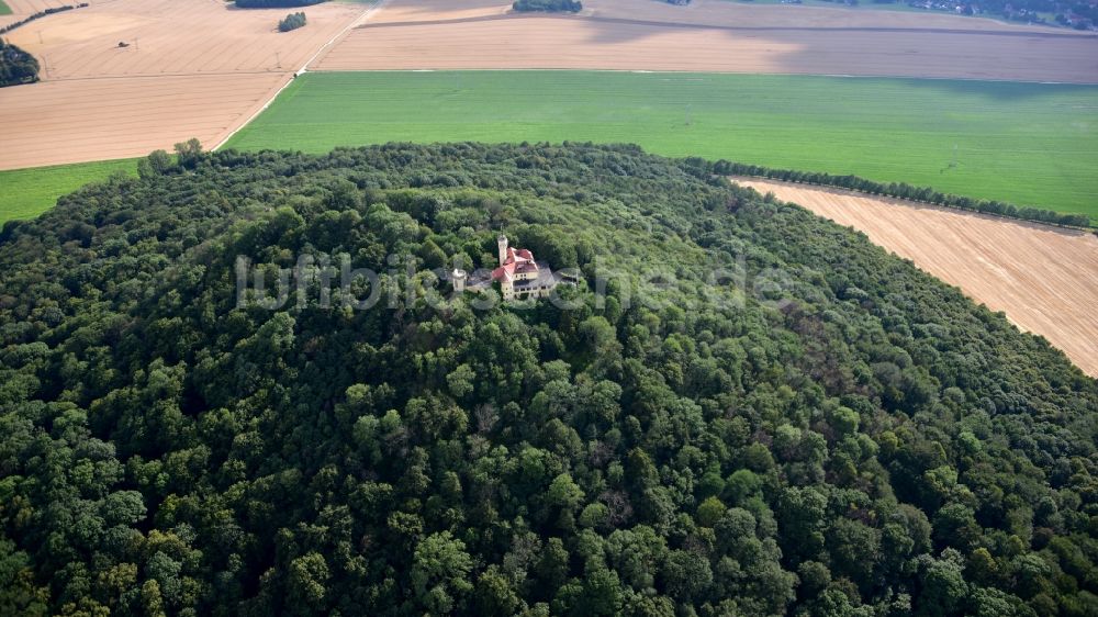 Görlitz von oben - Bauwerk des Aussichtsturmes Landeskrone in Görlitz im Bundesland Sachsen, Deutschland