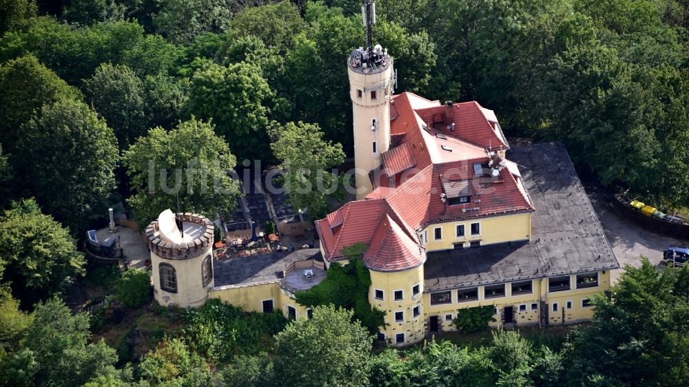 Luftaufnahme Görlitz - Bauwerk des Aussichtsturmes Landeskrone in Görlitz im Bundesland Sachsen, Deutschland
