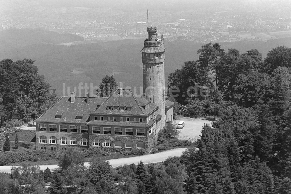 Luftbild Baden-Baden - Bauwerk des Aussichtsturmes Merkurturm in Baden-Baden im Bundesland Baden-Württemberg