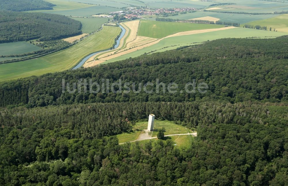Luftbild Nebra (Unstrut) - Bauwerk des Aussichtsturmes auf dem Mittelberg in Nebra (Unstrut) im Bundesland Sachsen-Anhalt, Deutschland