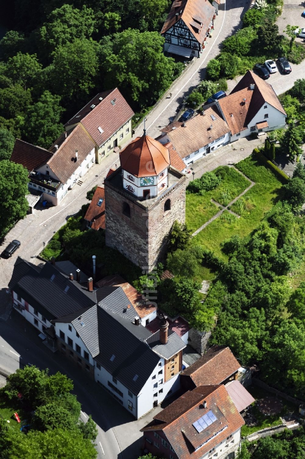 Luftbild Haigerloch - Bauwerk des Aussichtsturmes Römerturm in Haigerloch im Bundesland Baden-Württemberg, Deutschland