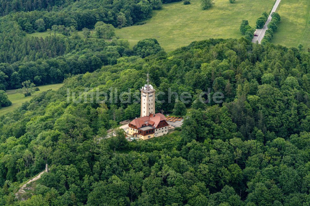 Luftbild Reutlingen - Bauwerk des Aussichtsturmes Roßberg - Gaststätte und Wanderheim in Reutlingen im Bundesland Baden-Württemberg, Deutschland