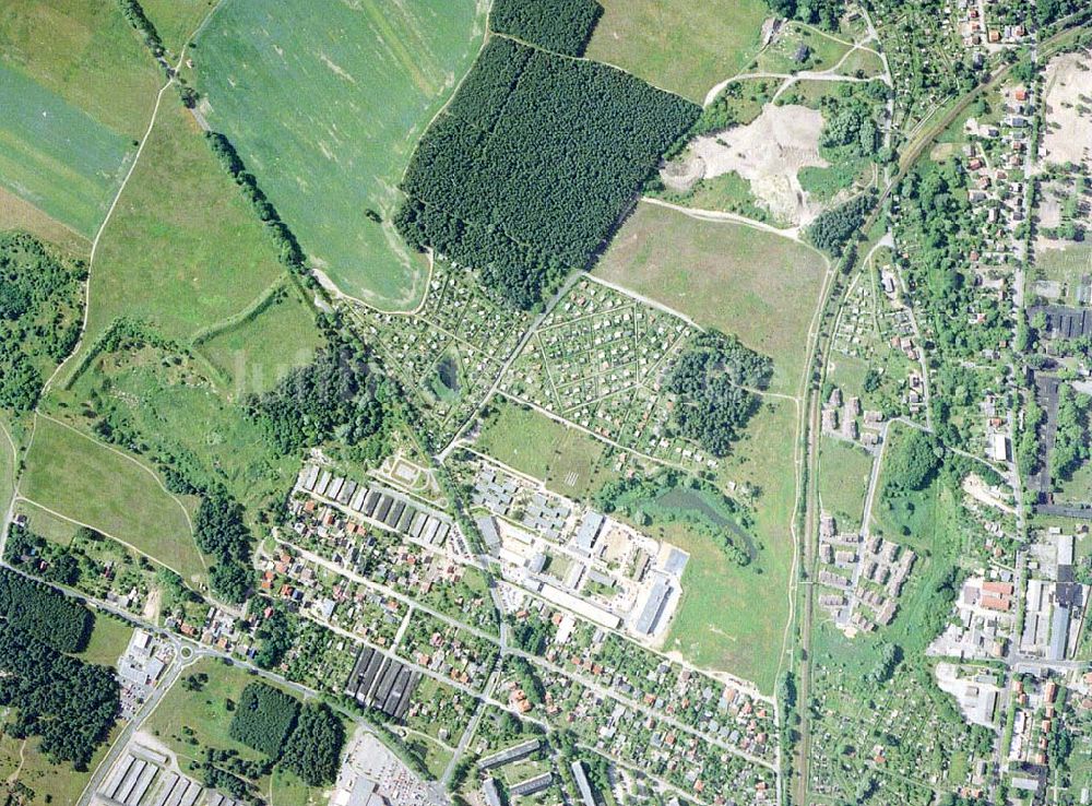 Luftaufnahme Petershagen - Brandenburg - Bereich Petershagen - Süd aus 8000 ft Höhe in der 90-Grad-Perspektive.