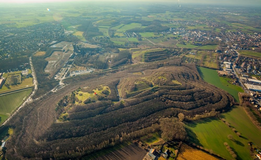 Luftbild Hamm - Bergbau- Abraumhalde Bärbel-Park Pelkum in Hamm im Bundesland Nordrhein-Westfalen, Deutschland