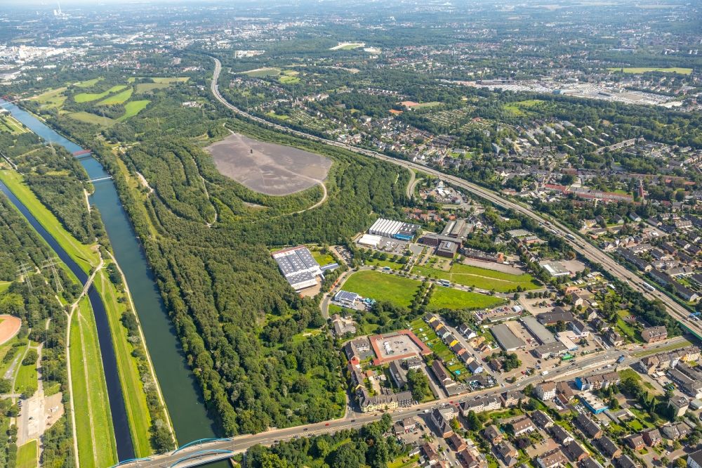 Luftbild Essen - Bergbau- Abraumhalde Schurenbachhalde in Essen im Bundesland Nordrhein-Westfalen