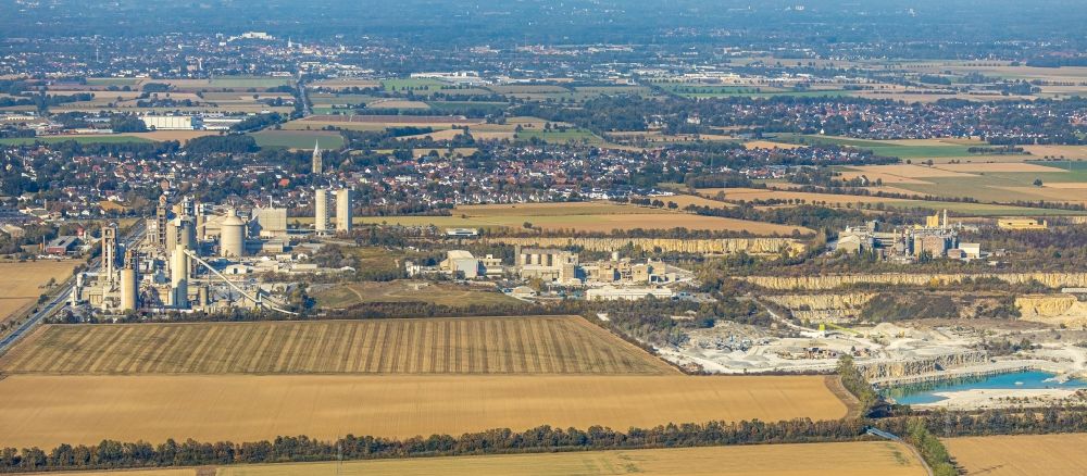 Luftbild Erwitte - Beton- und Baustoffmischwerk in Erwitte im Bundesland Nordrhein-Westfalen, Deutschland