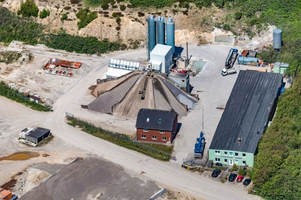 Luftaufnahme Munckmarsch - Beton- und Baustoffmischwerk Maron Beton GmbH in Munckmarsch auf Sylt im Bundesland Schleswig-Holstein, Deutschland