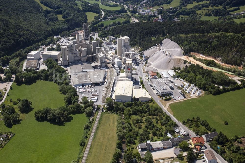 Luftbild Wopfing - Beton- und Baustoffmischwerk in Wopfing in Niederösterreich, Österreich