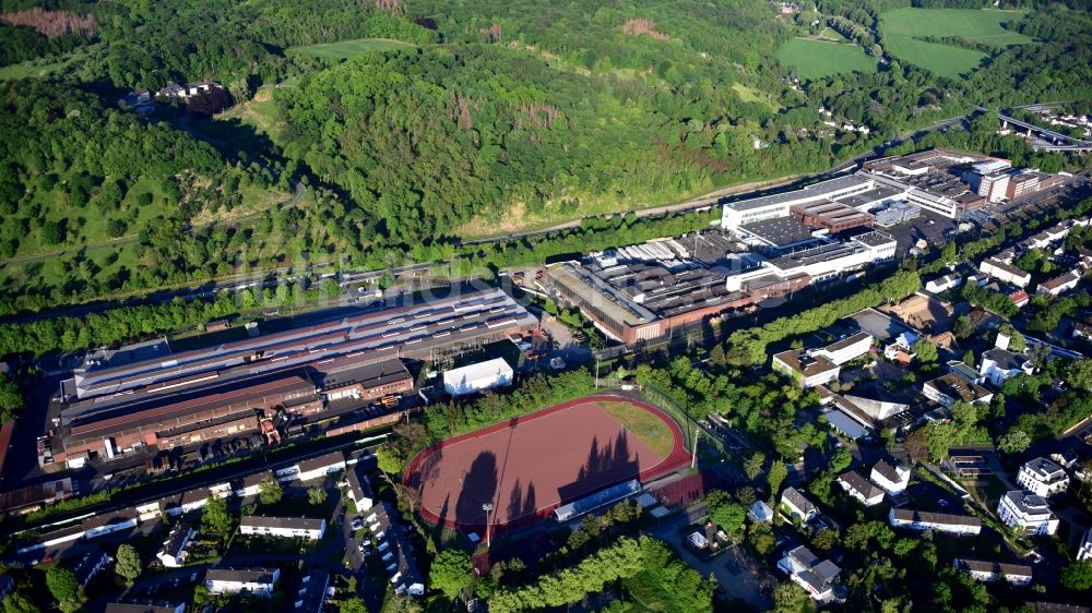 Luftaufnahme Königswinter - Betriebsgelände der Maxion Wheels Werke GmbH in Königswinter im Bundesland Nordrhein-Westfalen, Deutschland