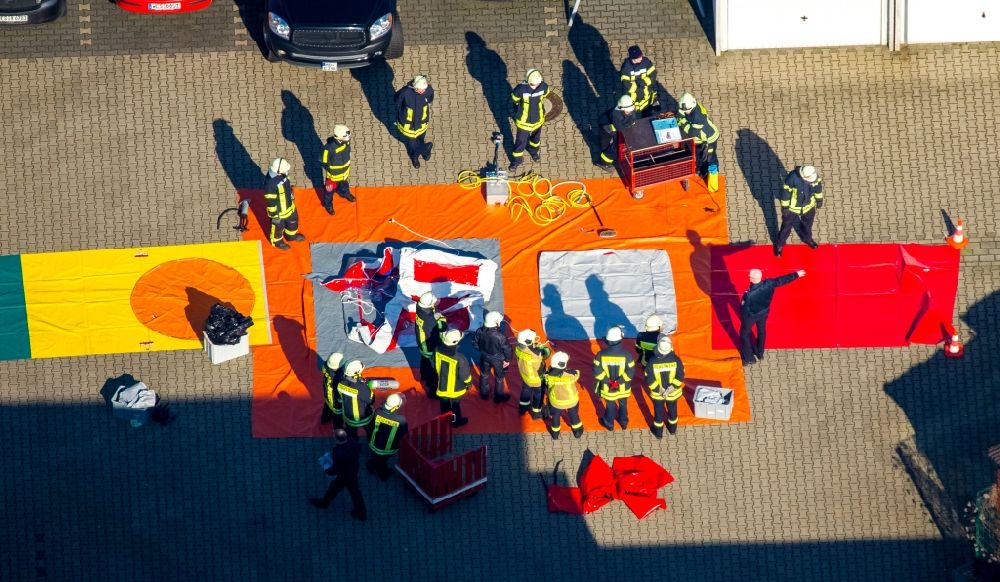 Luftaufnahme Moers - Betriebshof der Feuerwehr in Moers im Bundesland Nordrhein-Westfalen