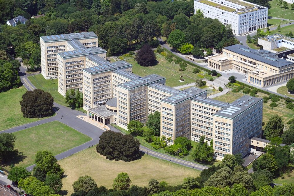 Luftbild Frankfurt am Main - Bibliotheks- Gebäude der Goethe Universität in Frankfurt am Main im Bundesland Hessen, Deutschland