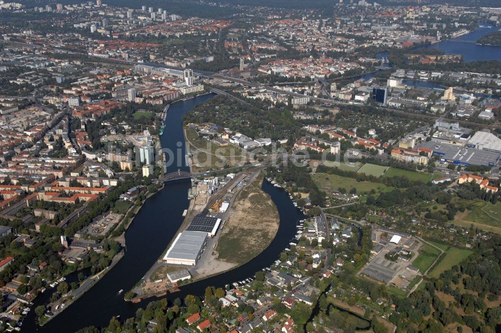 Luftaufnahme Berlin - Binnenhafen Südhafen in Berlin, Deutschland