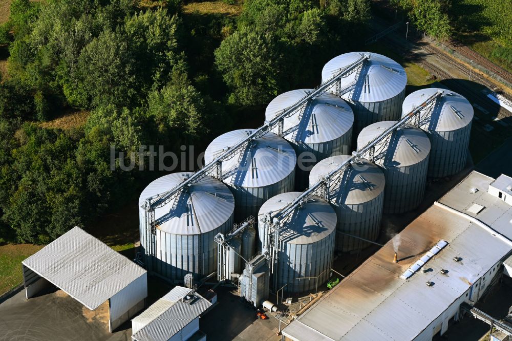 Luftaufnahme Falkenhagen - Bio- Diesel Speicher- Tankanlage in Falkenhagen im Bundesland Brandenburg, Deutschland