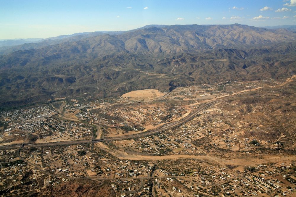 Luftbild Black Canyon Stadt - Black Canyon Stadt in Arizona in USA