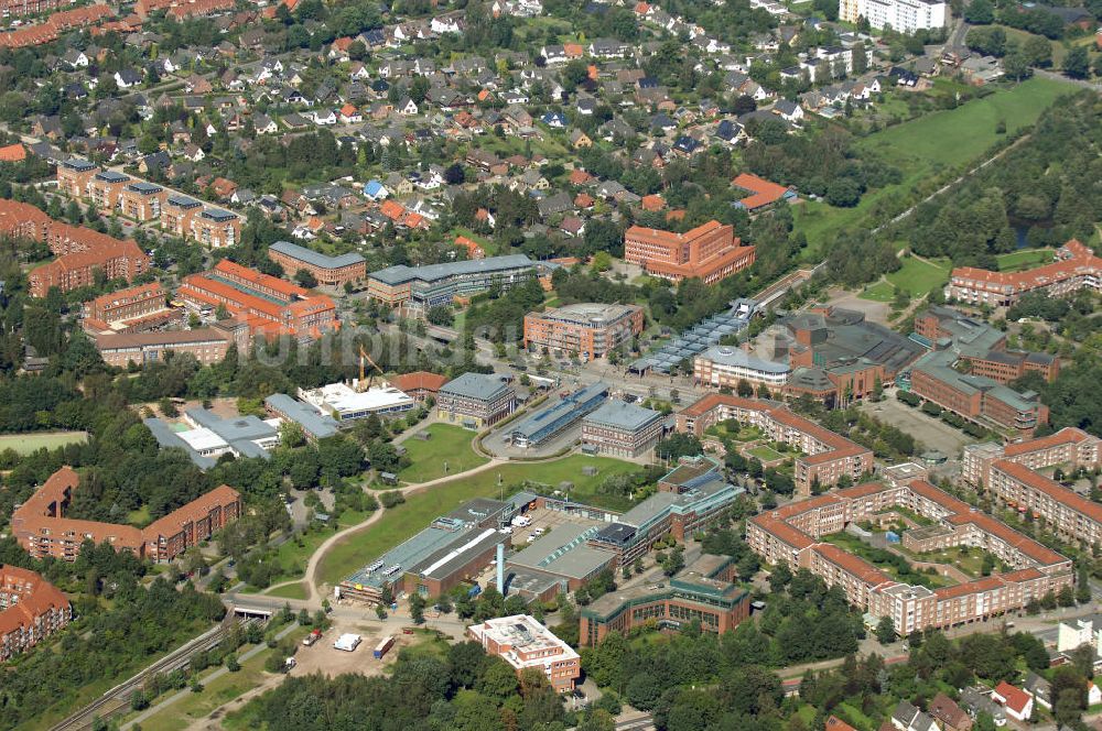 Norderstedt von oben - Blick auf das Areal Norderstedt-Mitte mit U-Bahn, Moorbek Rondeel, TriBühne und Grundschule Heidberg