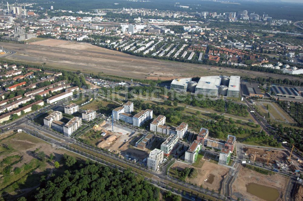 Luftaufnahme Frankfurt am Main - Blick über die Wohngebiete am Rebstockpark in Frankfurt/Main