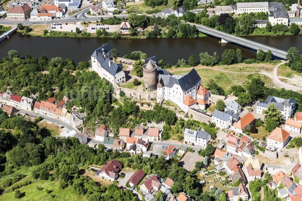 Leisnig von oben - Blick auf die Burg Mildenstein in Leisnig im Bundesland Sachsen
