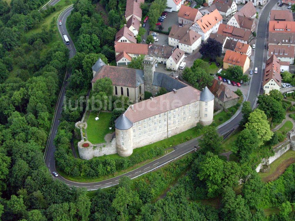 Luftaufnahme Waldenburg-Obermühle / Baden-Württemberg - Blick auf die Burganlagen der Waldenburg in Obermühle.