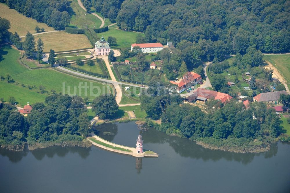 Luftbild Moritzburg - Blick auf das Fasanenschlösschen am Schlossteich in der Gemeinde Moritzburg im Bundesland Sachsen.