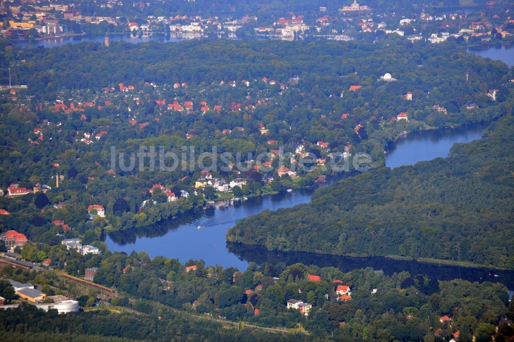 Potsdam von oben - Blick auf den Griebnitzsee mit Uferbereich in Potsdam im Bundesland Brandenburg