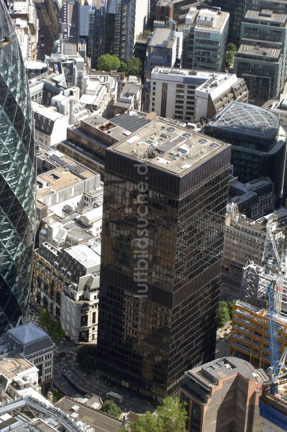 London von oben - Blick auf das Hochhaus St. Helen's in London